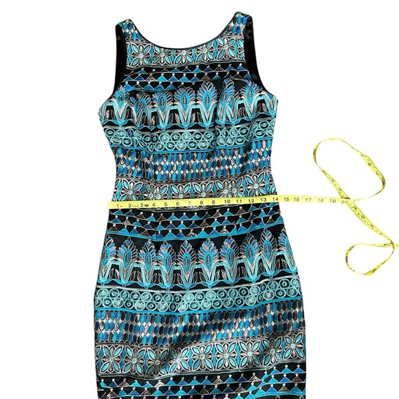 WHBM White House Black Market Black & Blue Metallic
Sheath Dress NWT, size 0 - Picture 7 of 9